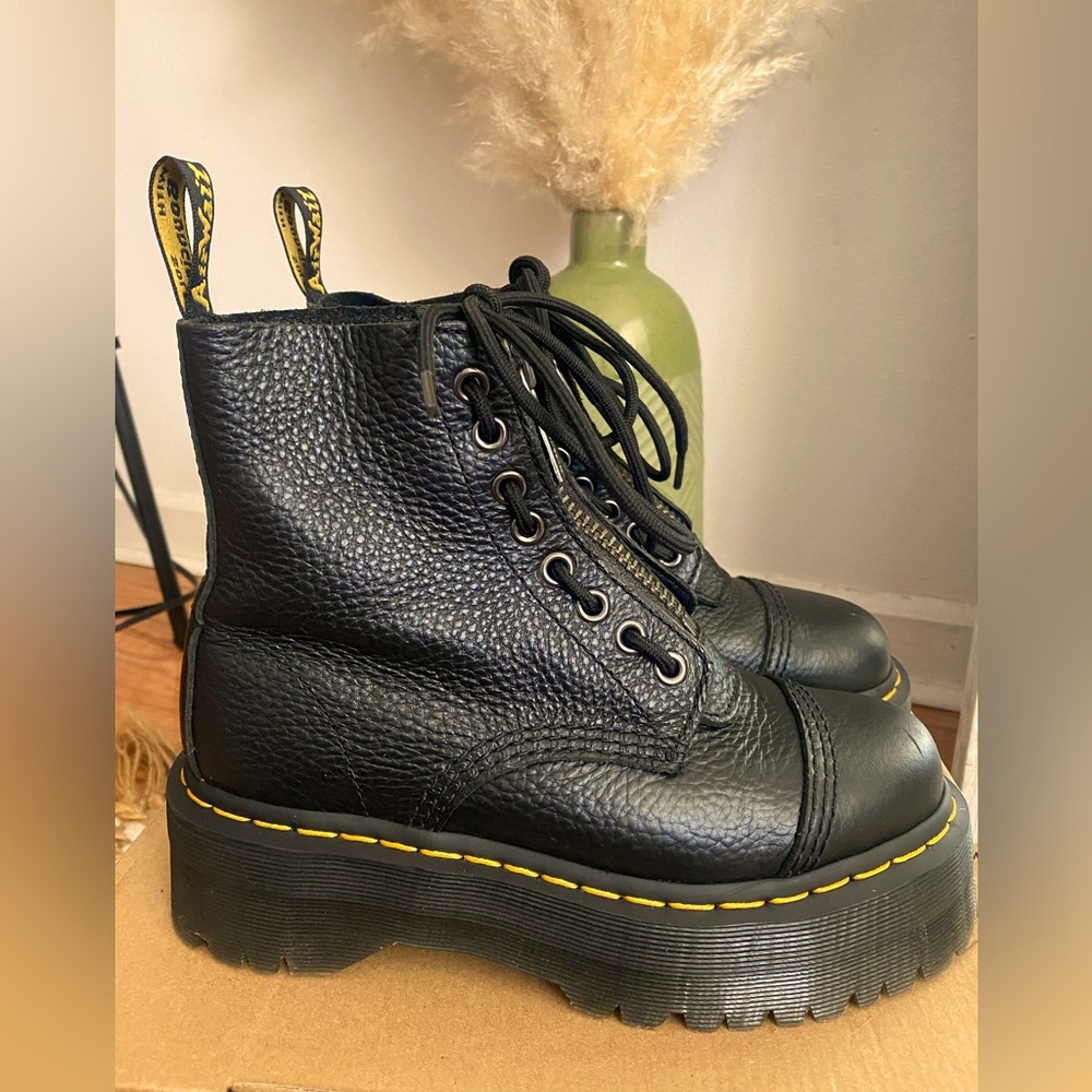 Dr. Martens Sinclair Platform Boot
